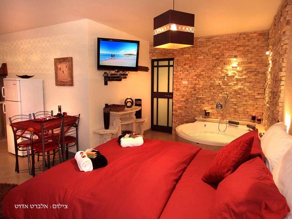 סוויטת אלמוג