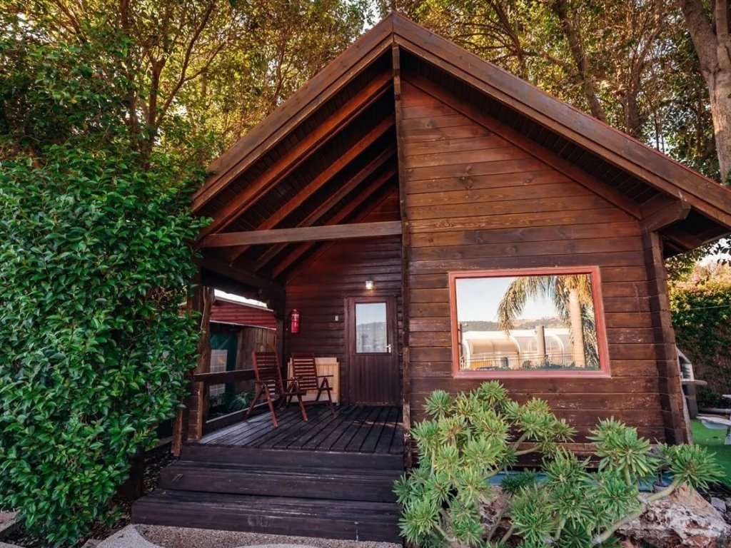 בקתה משפחתית בקתה משפחתית