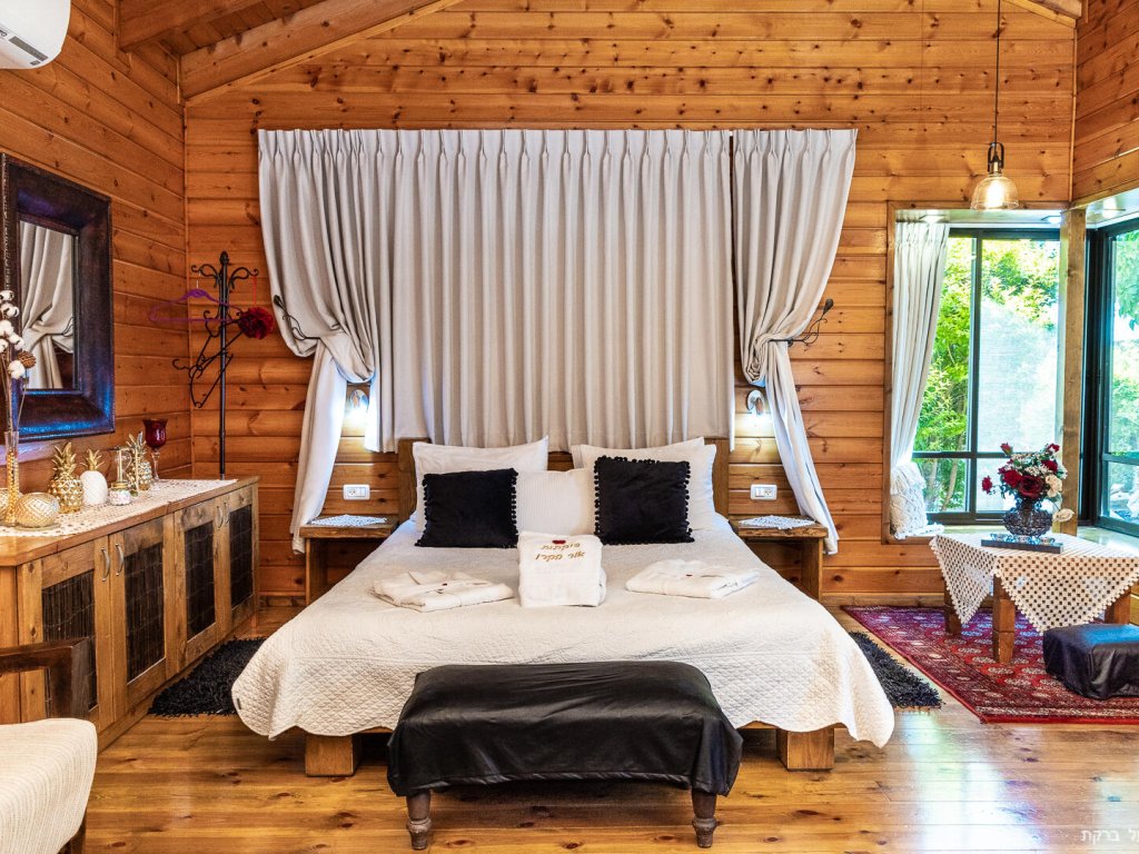 צימר בקתות אור הקרן