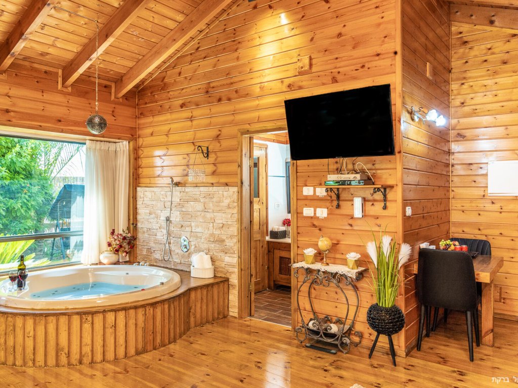 צימר בקתות אור הקרן