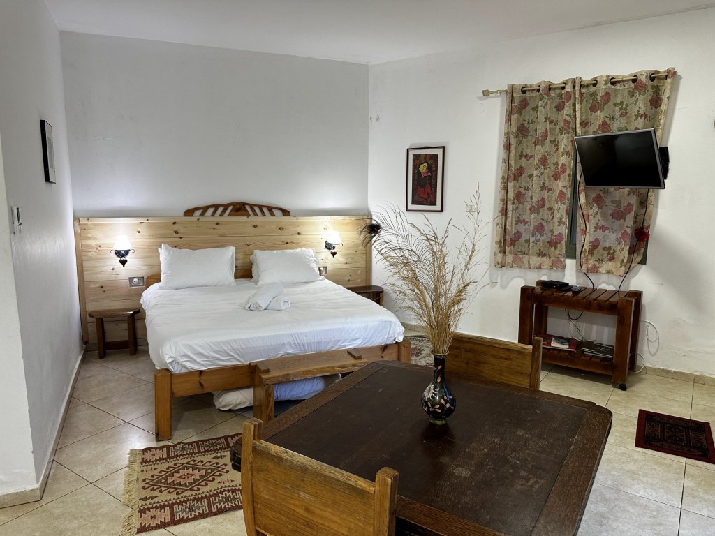 סוויטת נירה סוויטת נירה