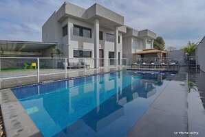 אחוזת אסתובן