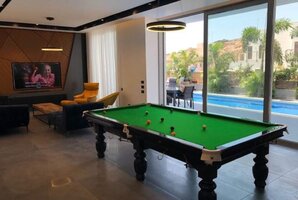 וילה רויאל הום